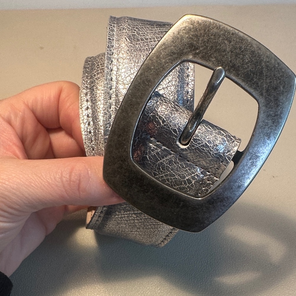 Silver Textured Belt Buckle